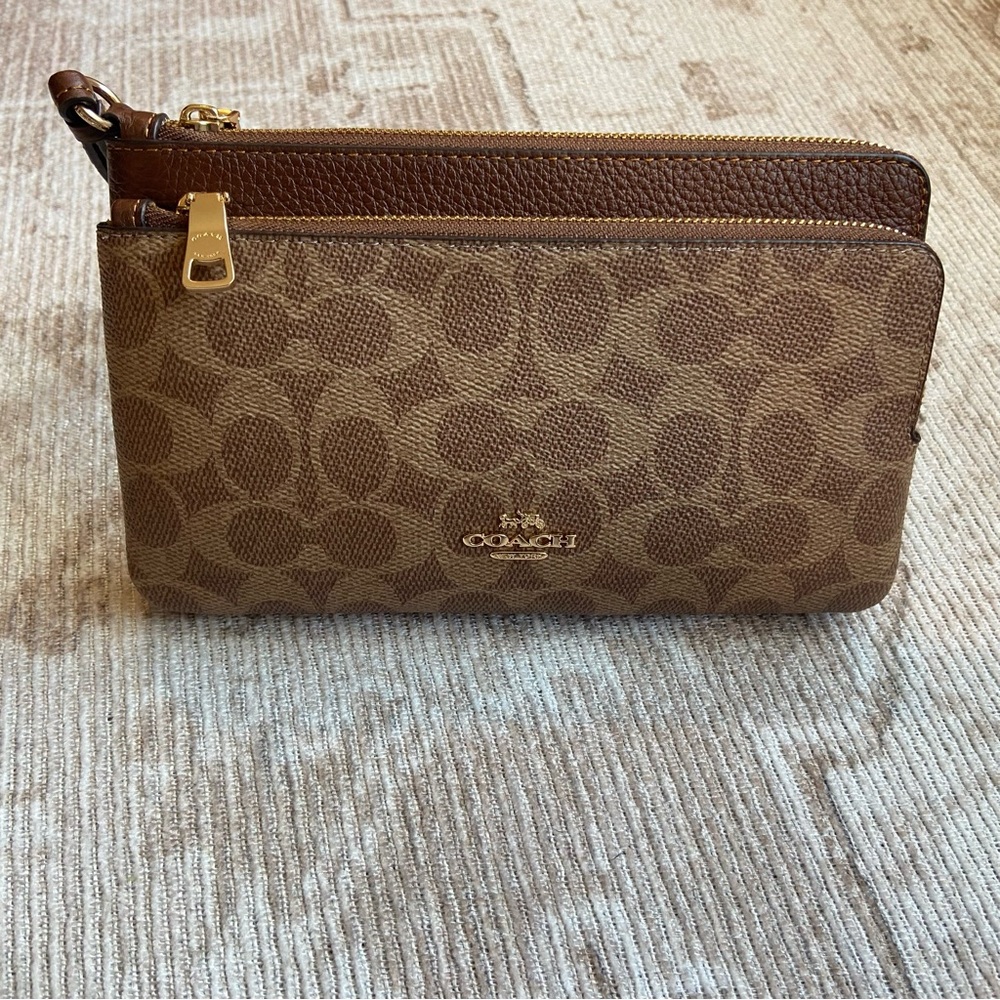Coach Signature Brown Wristlet - Picture 3 of 7